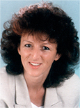 Dr. Susanne Hof Dr. Susanne Hof